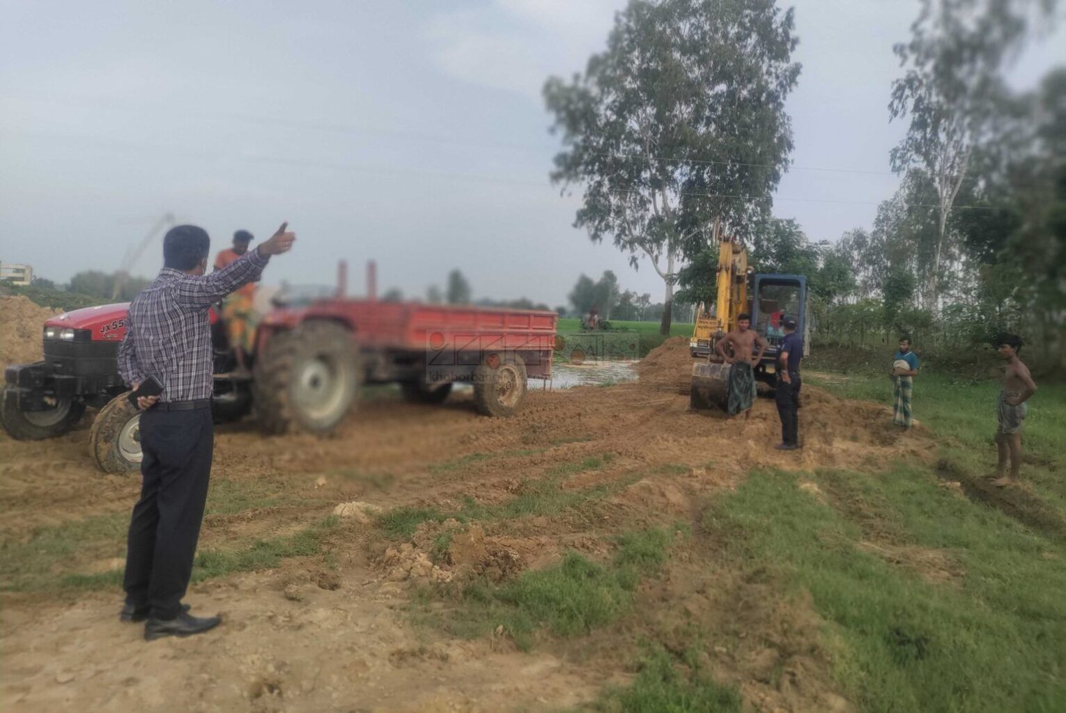 অবৈধভাবে বালু উত্তোলন করায় শ্রীবরদীতে ৩ জনকে জরিমানা