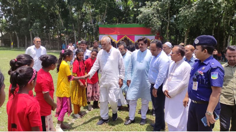 শ্রীবরদীতে বঙ্গবন্ধু ও বঙ্গমাতা গোল্ডকাপ ফুটবল টুর্নামেন্ট উদ্বোধন