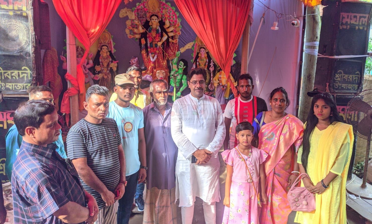 শ্রীবরদীতে পূজামন্ডপ পরিদর্শন করলেন উপজেলা চেয়ারম্যান এডিএম শহিদুল ইসলাম