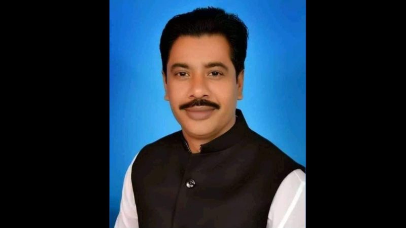 এডিএম শহীদুল ইসলাম নৌকা পাওয়ায় আনন্দে ভাসছেন নৌকা প্রেমী ও সাধারণ জনগণ